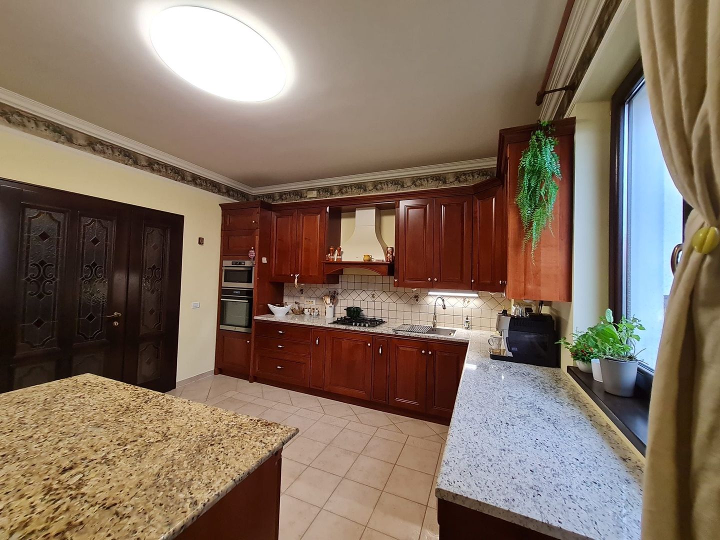 Poziție de top în Dumbravita - Poză 8