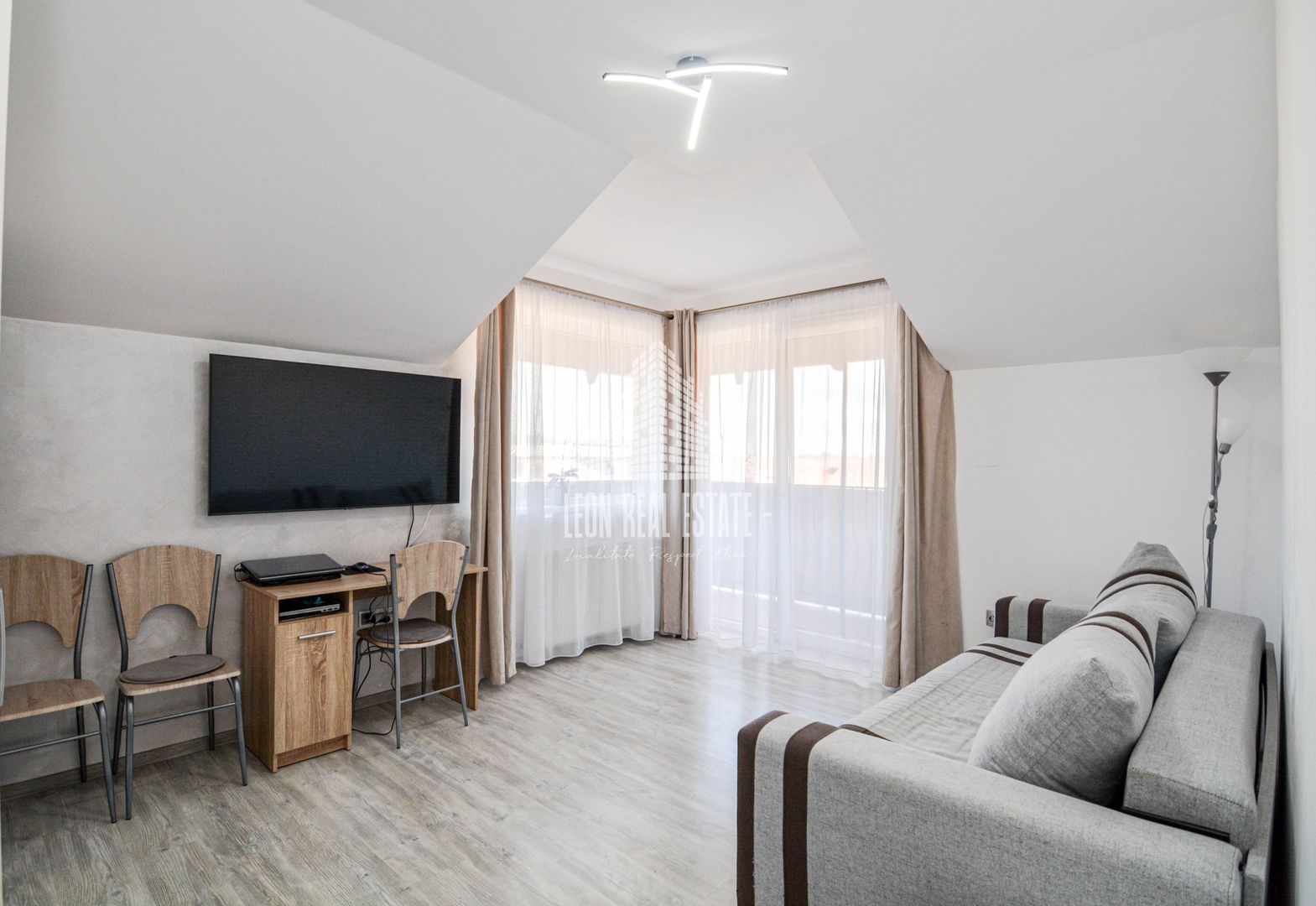 Apartament 2 camere Decomandate cu loc de parcare, Floresti - Florilor - Poză 3