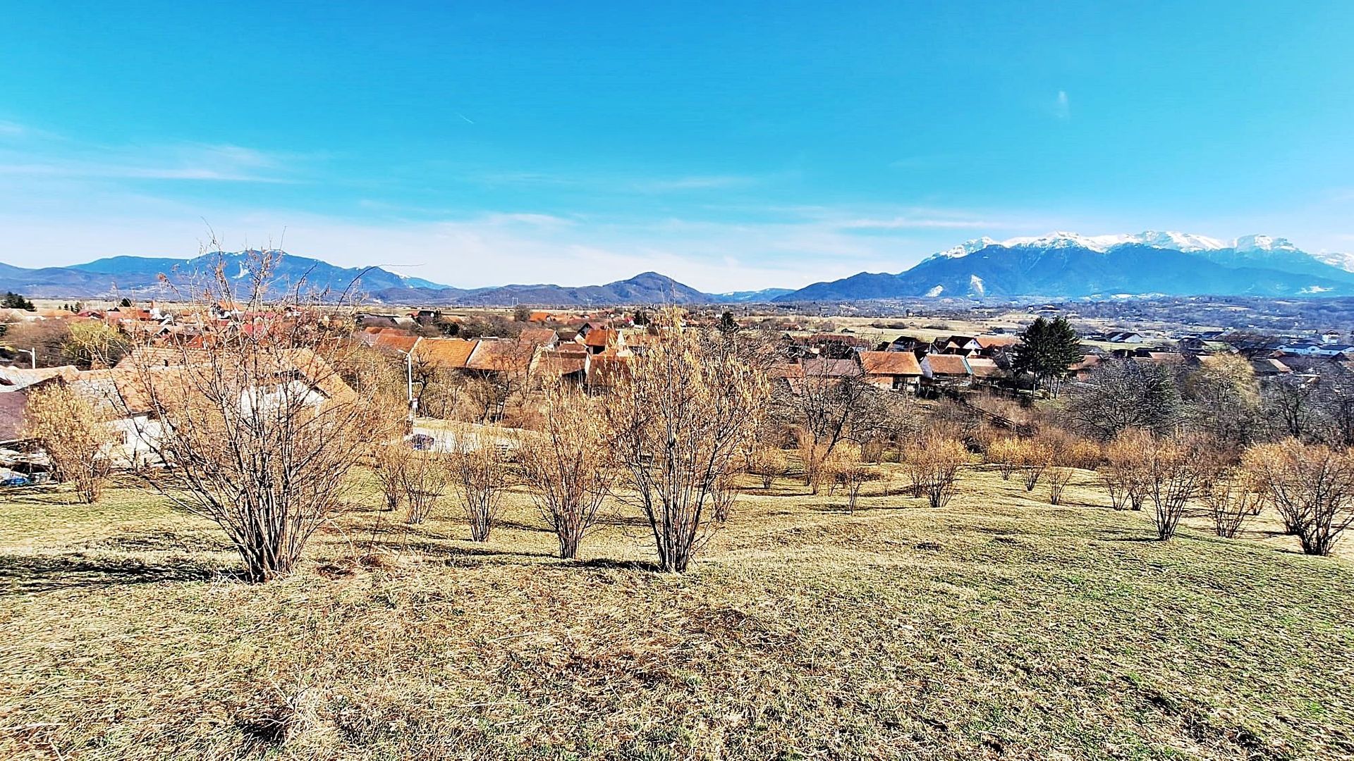 Comision 0%! Teren superb de 17000mp la 5 min de Castelul Bran, 13 euro/mp - Poză 7