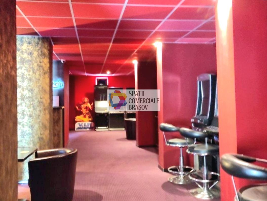 Spatiu comercial - 170 mp cu vad - Poză 1