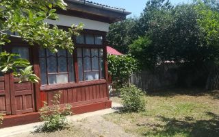 Casă tradițională de vânzare în Comuna Costești, județul Iași - Poză 1