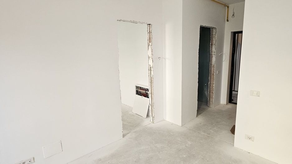 Garsonieră bloc deosebit Damaroaia - Poză 6