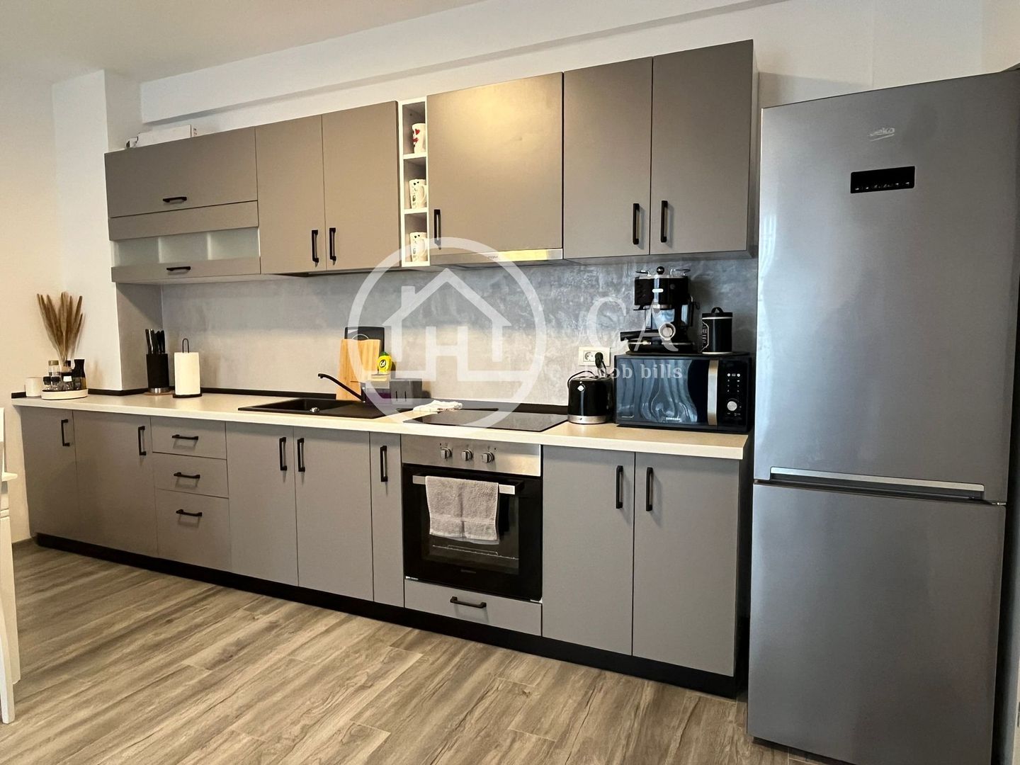 Apartament de vânzare cu 2 camere, situat în Băile Felix, Bihor. - Poză 2