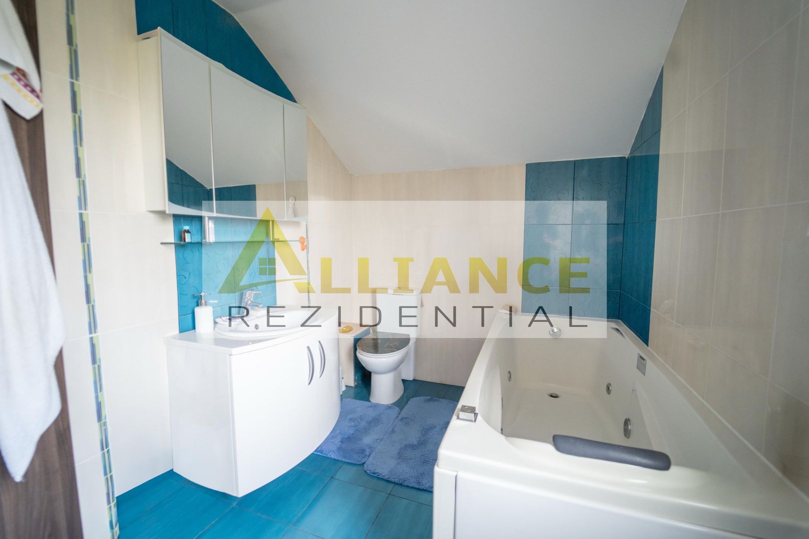 CASĂ COMPLET MOBILATĂ SI UTILATĂ -  PISCINĂ  – COMUNA BERCENI - Poză 14