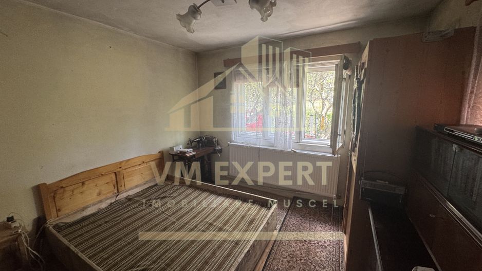 CASA 11 CAMERE TEREN 893 MP LEREȘTI ARGEȘ - Poză 38