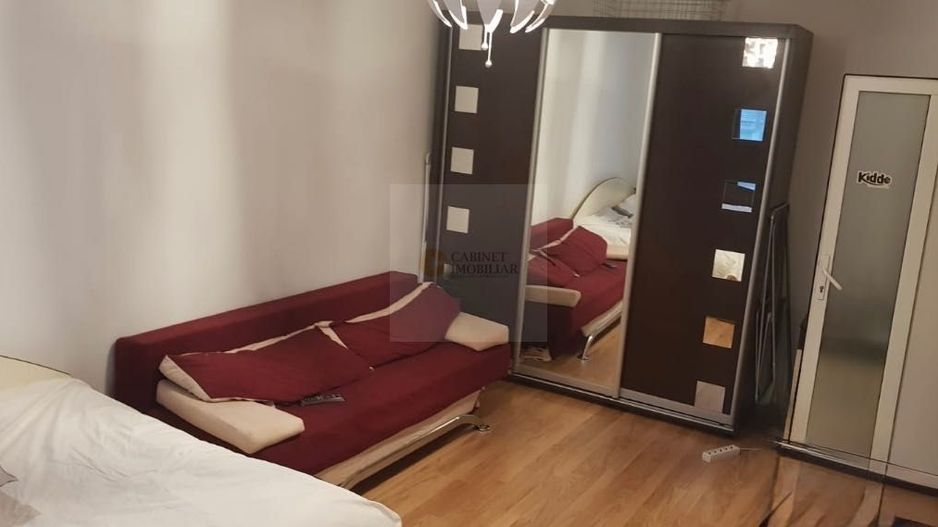 2 Camere-51MP | Decomandat | 1980 | 1/10 | M Gorjului la 5 minute - Poză 5