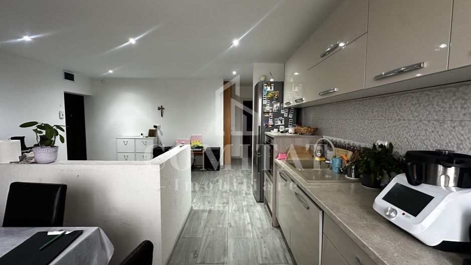 Apartament la etaj intermediar | Parcare subterană | Zona Str Cetatii - Poză 4