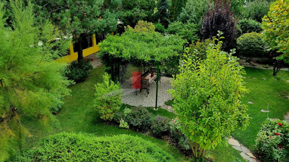 Vila superba cu gradina si panouri solare | Tancabesti - Poză 6