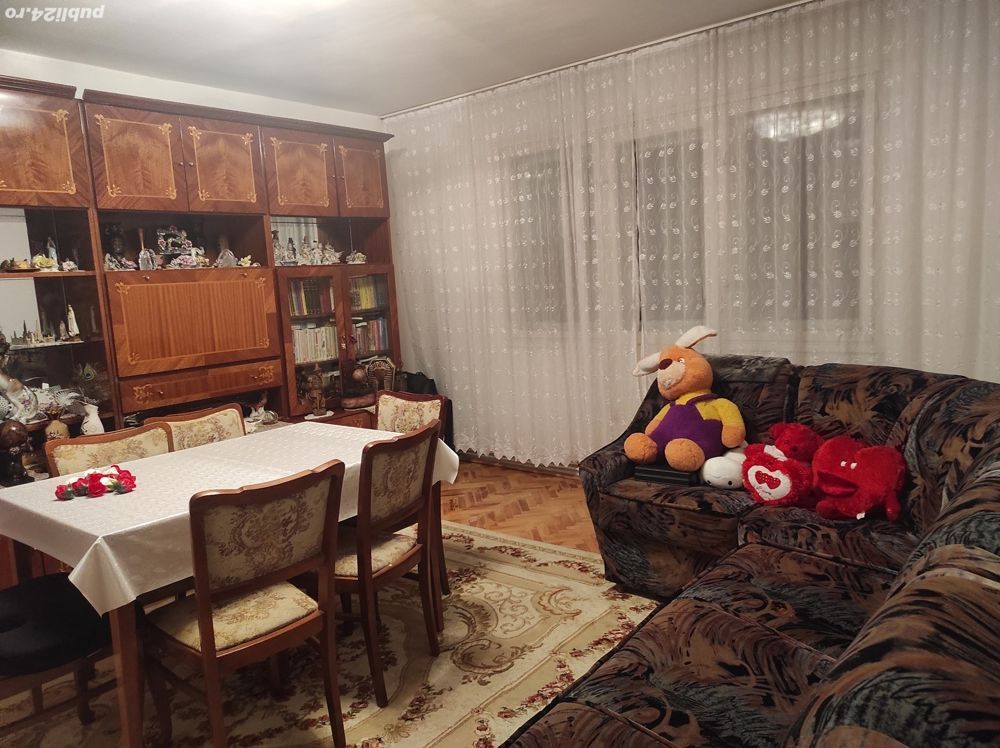 vand apartament 3 camerea - Poză 10