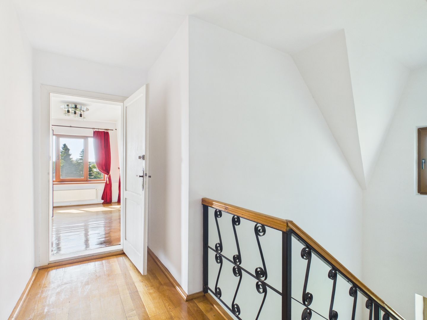 Proprietate unica, vila si 8000 mp pe malul lacului Snagov - Poză 31