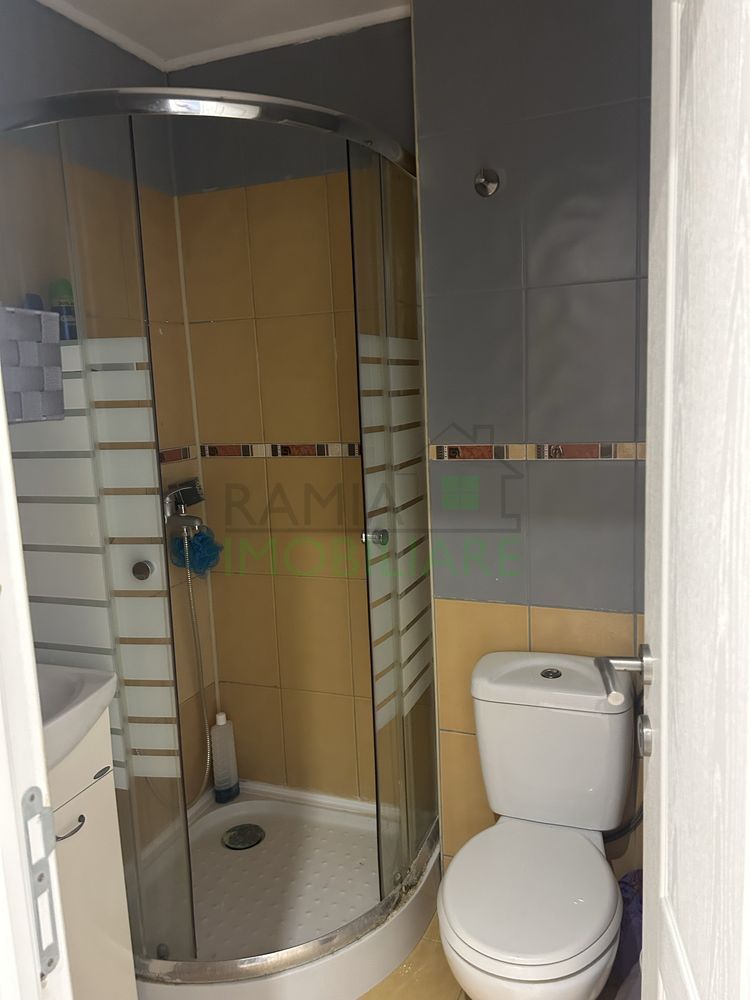 Apartament 3 camere decomandat cu 2 băi, beci și loc de parcare - Poză 9