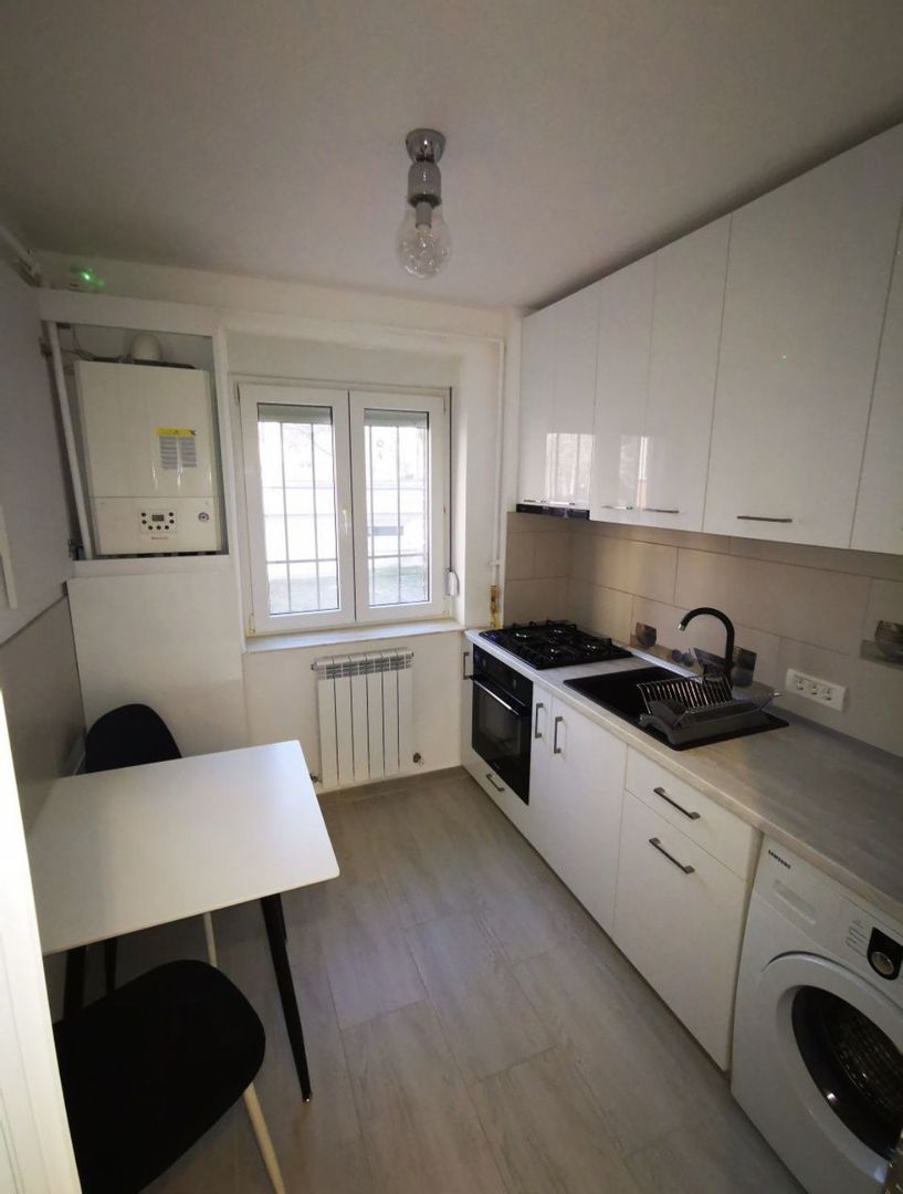 Apartament decomandat in Tomis 1 - Poză 3