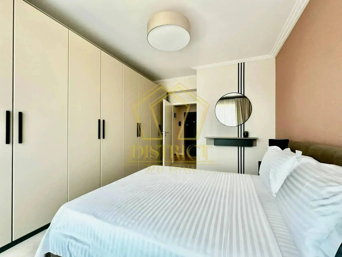 Apartament superb cu 2 camere | Mobilat | Dumbravita - Poză 4