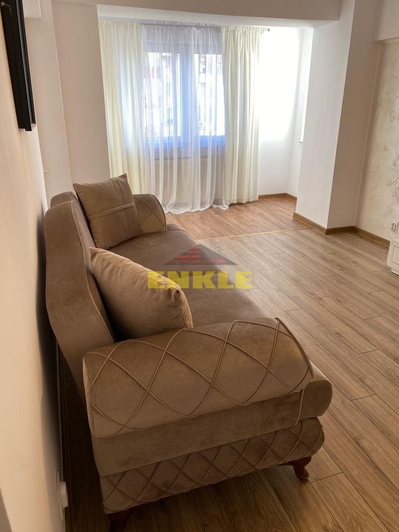 De inchiriat  apartament cu 2 camere decomandat, Ultracentral. - Poză 3