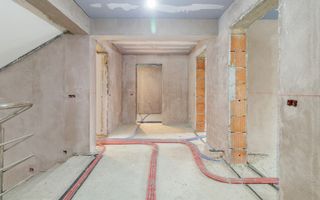 Inchiriere imobil - cu garaj si curte - birou/clinica/gradinita - Poză 9
