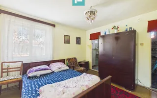 Casă cu 2 corpuri de clădire în Bujac - Poză 15