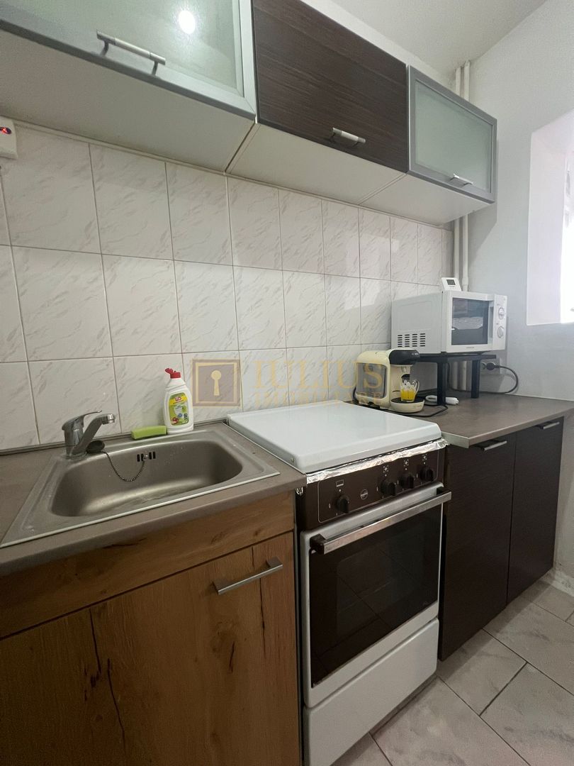 Take Ionescu, o camera, centrala proprie - Poză 12
