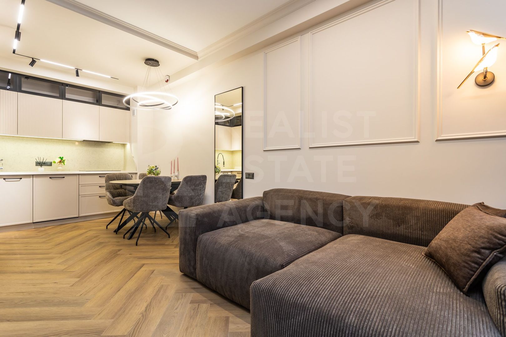 Vânzare, apartament, 2 camere, Complexul Oasis, Râșcani - Poză 1