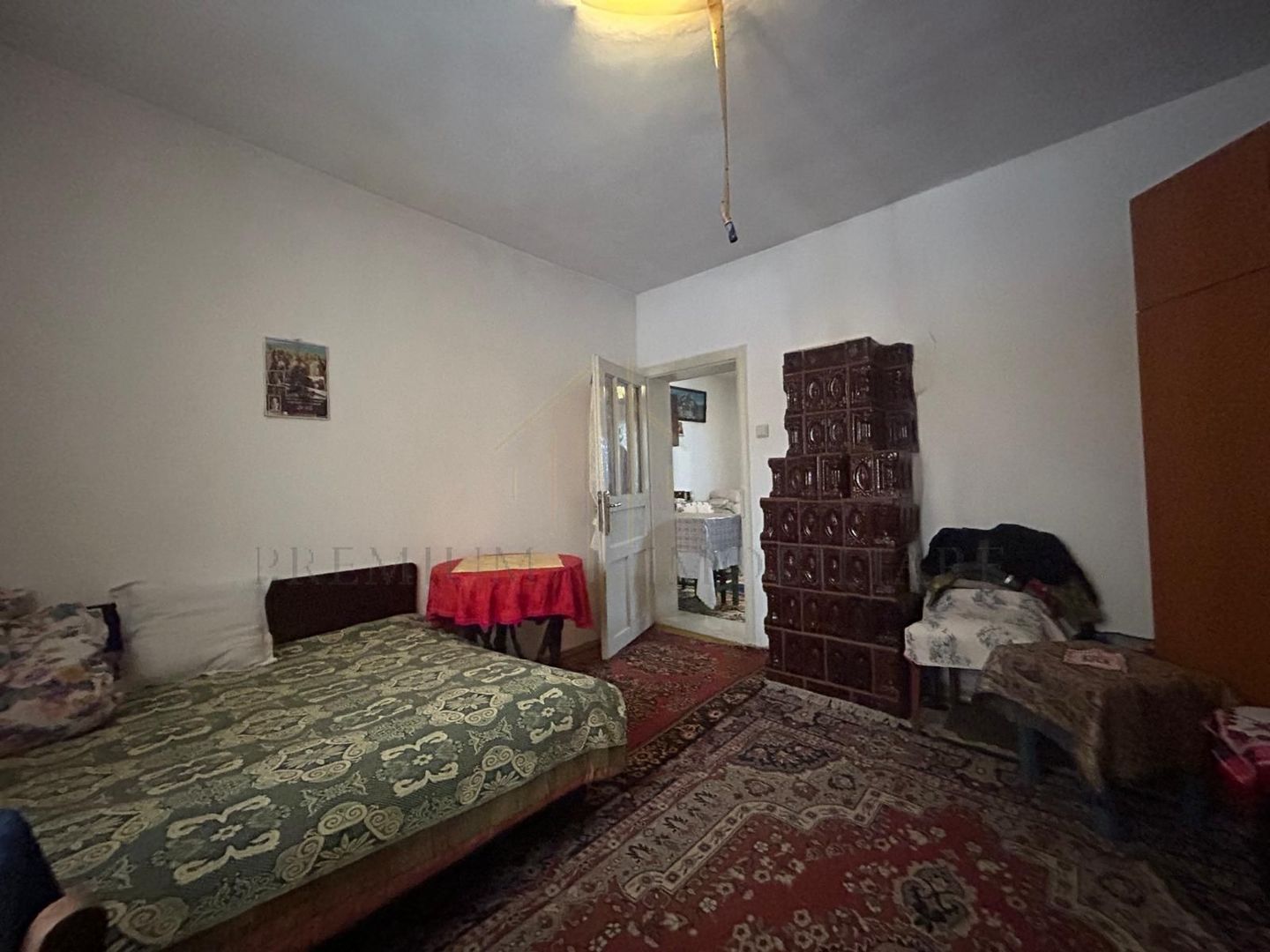 Casă batraneasca+ teren 999 mp intravilan în Oituz - Poză 14