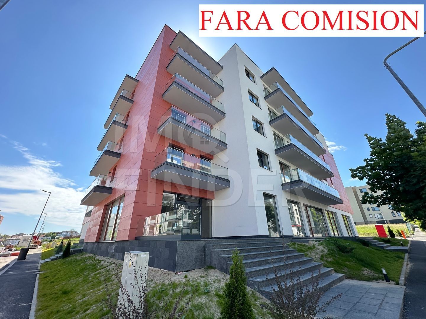 FARA COMISION- 2 camere,  61 mp utili + balcon, etaj 1 din 4 - Poză 1