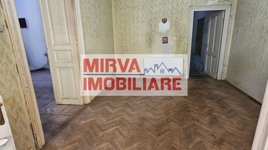 Casă cu arhitectură interbelică, 5 camere, teren 409 mp – Central - Poză 20