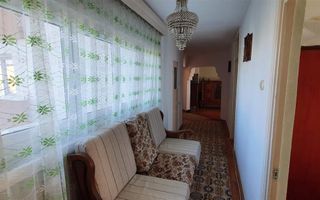 Apartament 4 camere M -uri etaj 1 - Poză 12