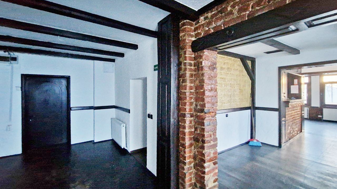 AZURA Imobiliare - Spatiu Comercial Bulevard Ultracentral Pitesti - Poză 4