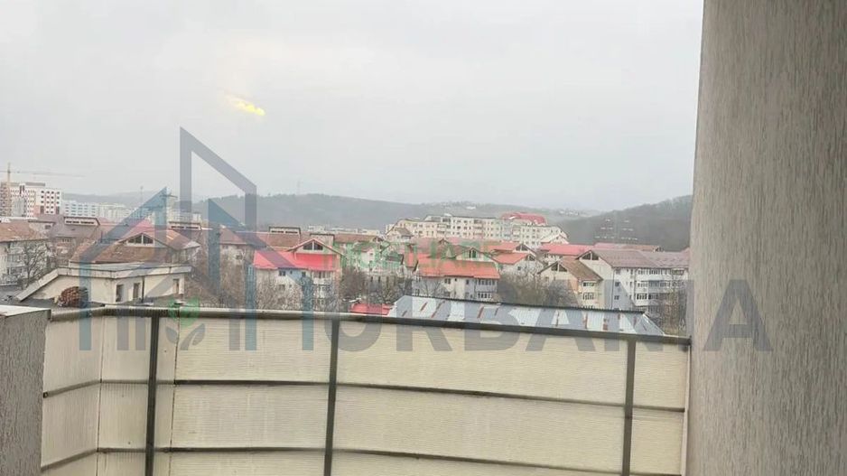 Apart 2 cam, centrala, a.c., spațios 66mp si doua balcoane - Poză 6