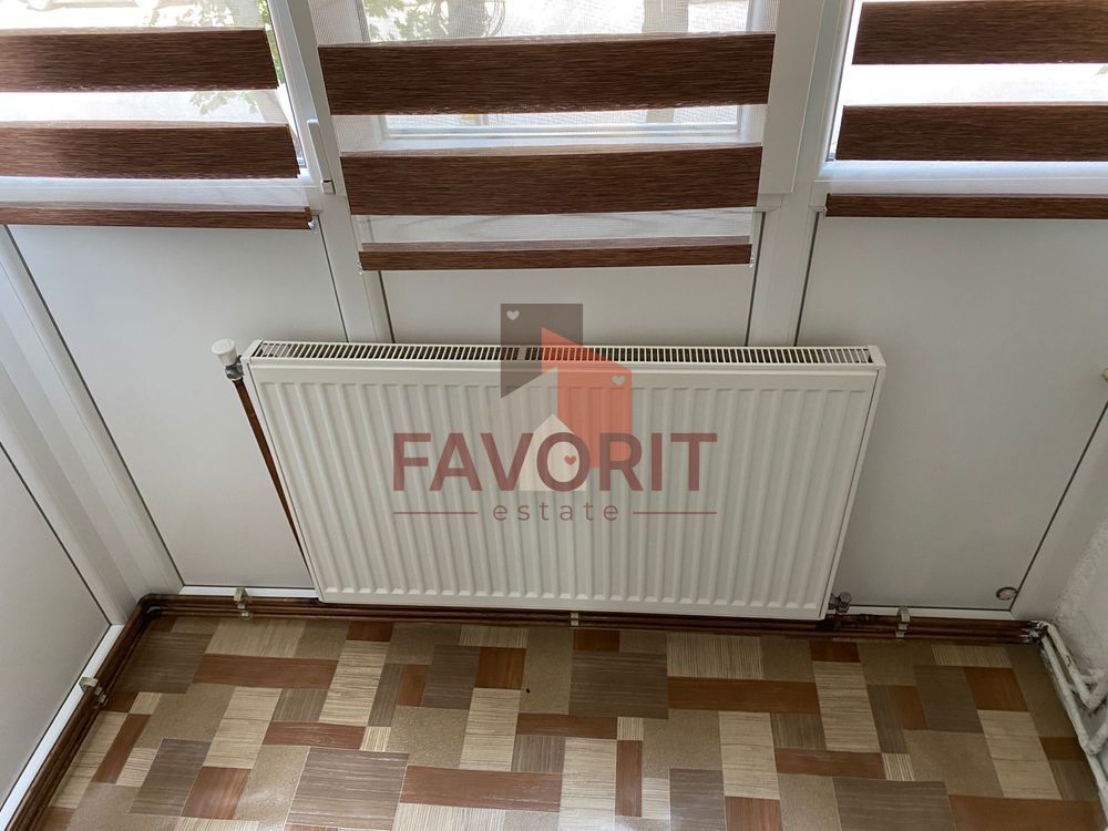 Etaj 1 . Decomandat. Zona Lipovei - Poză 8