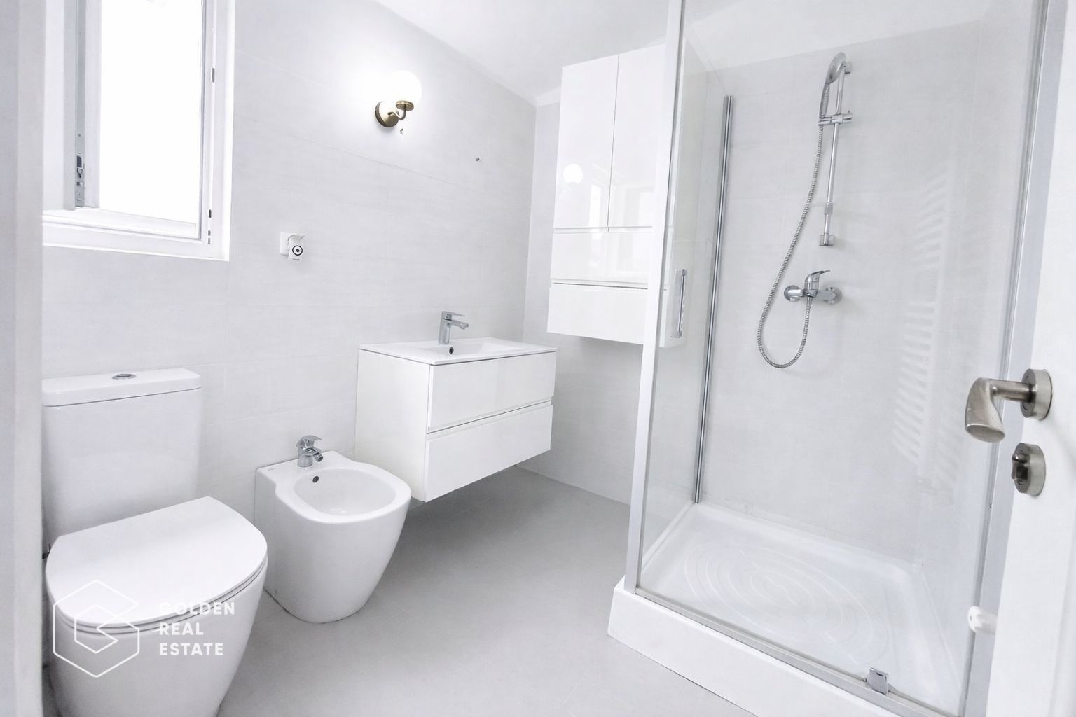 Casă zona Circumvalațiunii, aproape de City of Mara - Poză 9