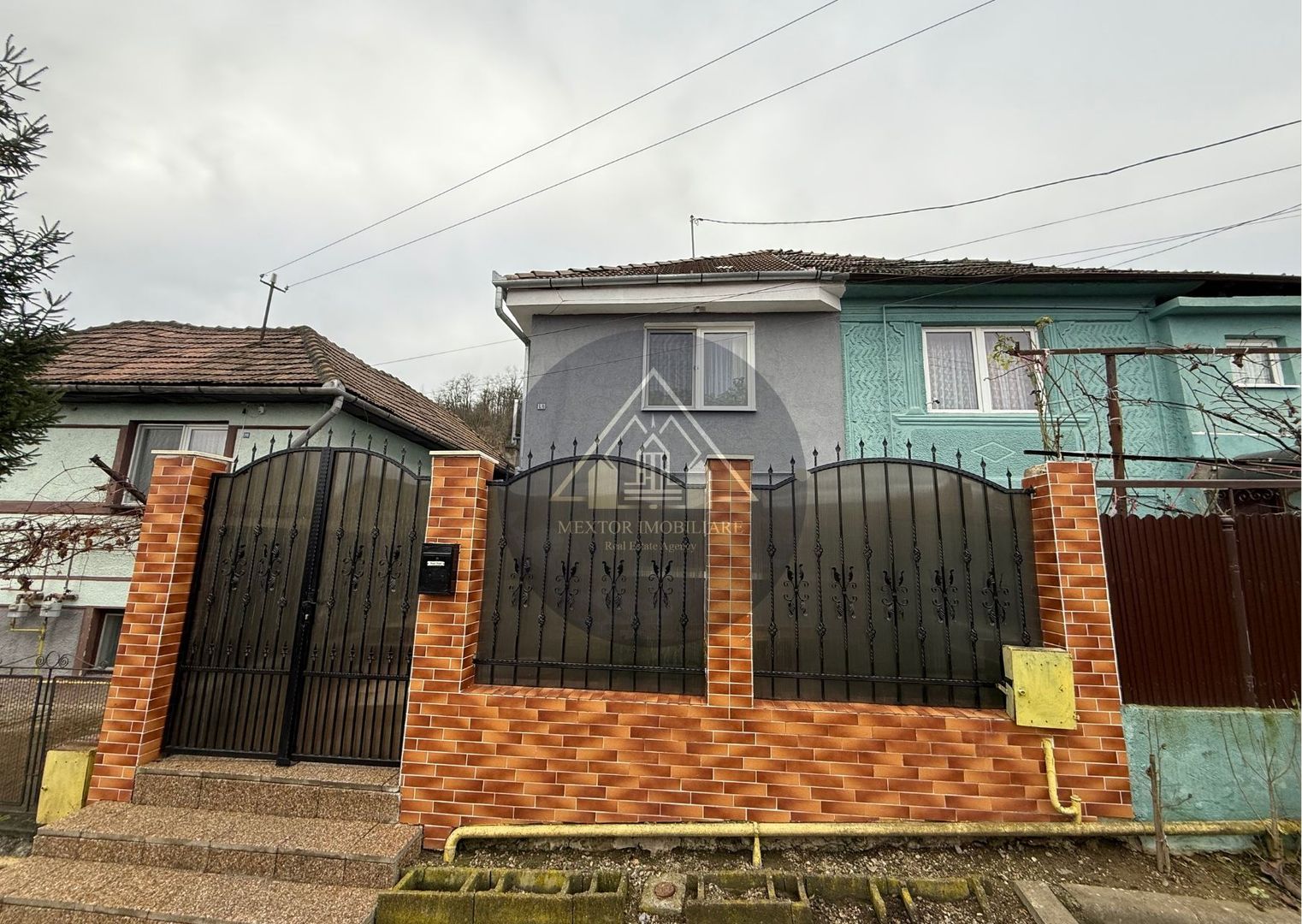 Casa 3 camere, Medias - Poză 2