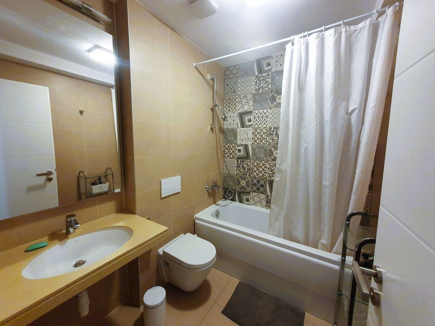 Penthouse cu 2 parcări subterane, vedere panoramică spre Tâmpa – Centrul Civic - Poză 16