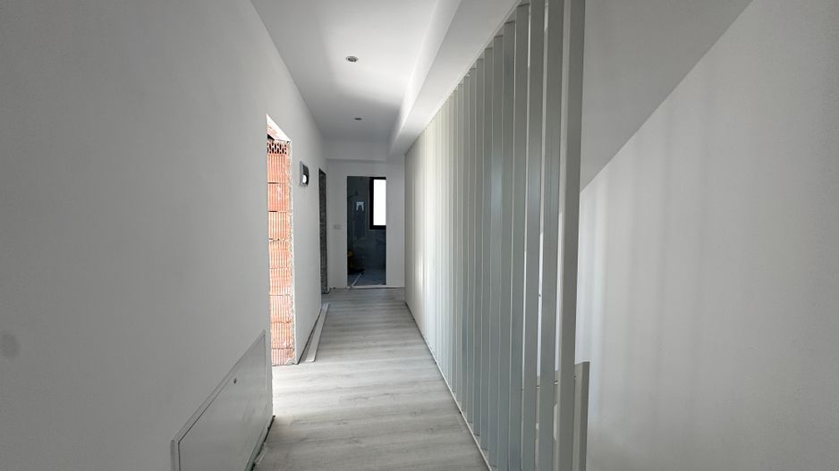 Vila 5 camere Otopeni Central-bucatarie si finisaje incluse - Poză 13