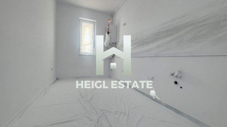 ETAJ 1 | Apartament de Vanzare cu bucătărie inchisa - Poză 1