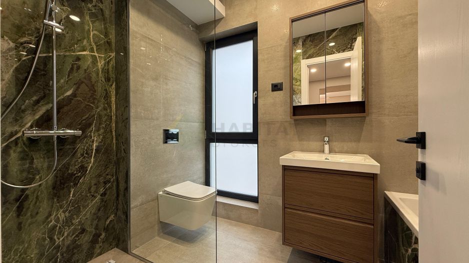 Vila individuala 5 camere Tunari 1 Decembrie - Poză 46