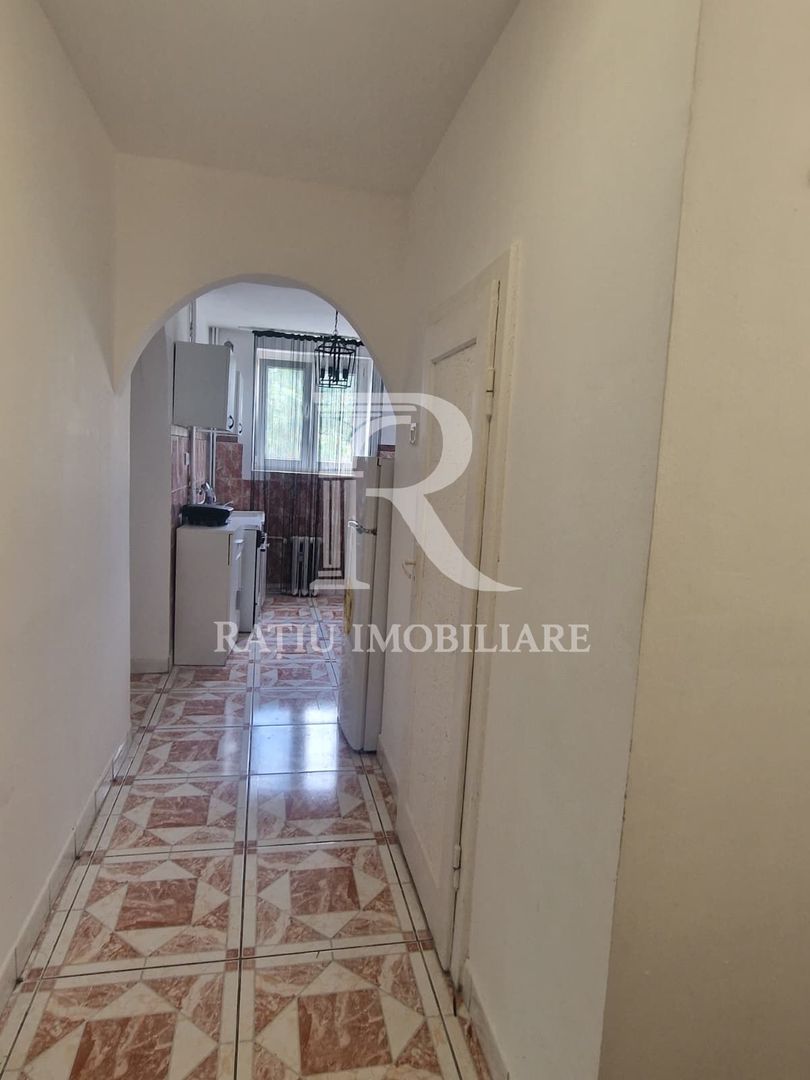 Apartament cu 2 camere | Piata 1 Decembrie | Ultracentral | Oradea - Poză 9