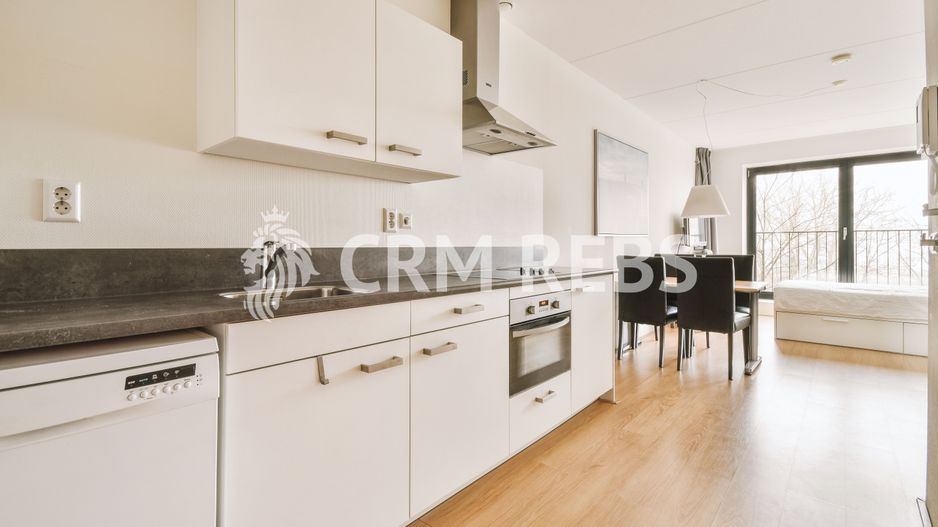 Super apartament oportunitate pentru pretentiosi mutare imediata 64 mp - Poză 3