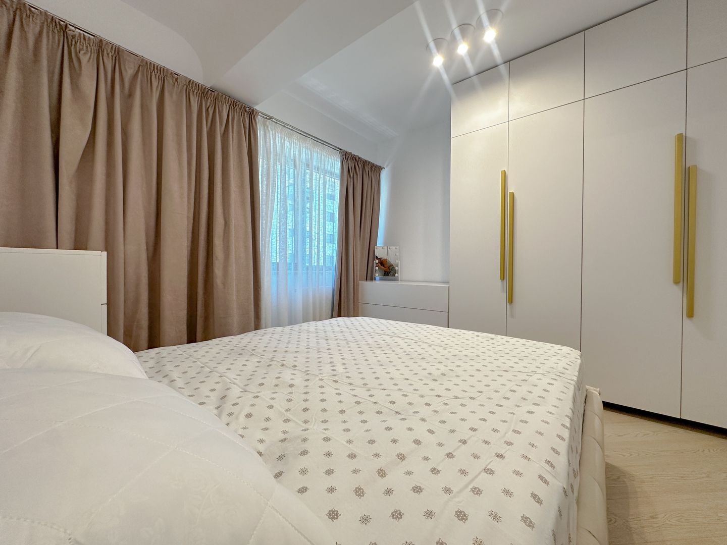 Apartament 3 camere | Prima închiriere | Cortina North | Parcare - Poză 16