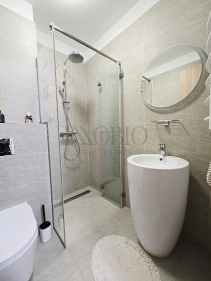 Apartament 3 camere lux .Parcare inclusa  | Expozitiei - Poză 9