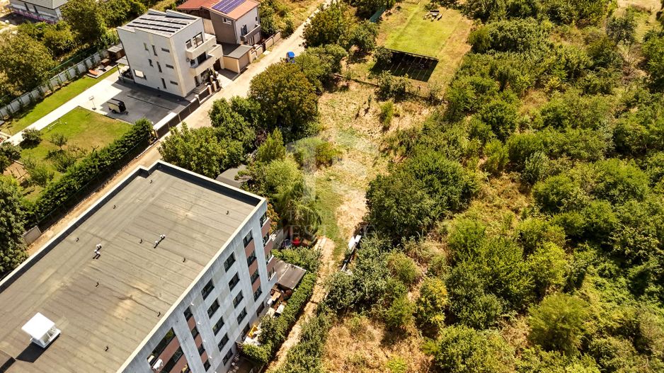 Teren intravilan 1.200 mp, doua loturi, Sector 6 - Poză 19