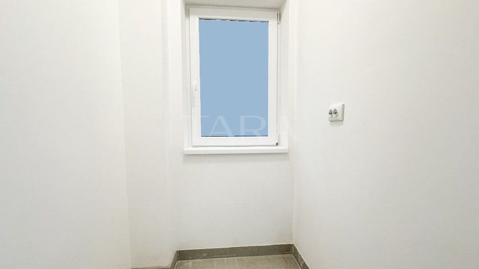 Apartament cu terasă și panoramă superbă. Ideal locuință, investitie. - Poză 4