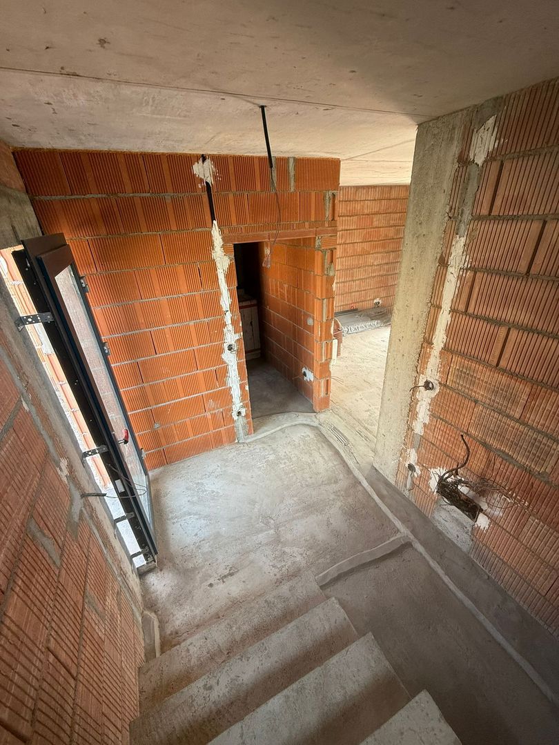 BRASADAS vinde Duplex zona Closca. - Poză 13