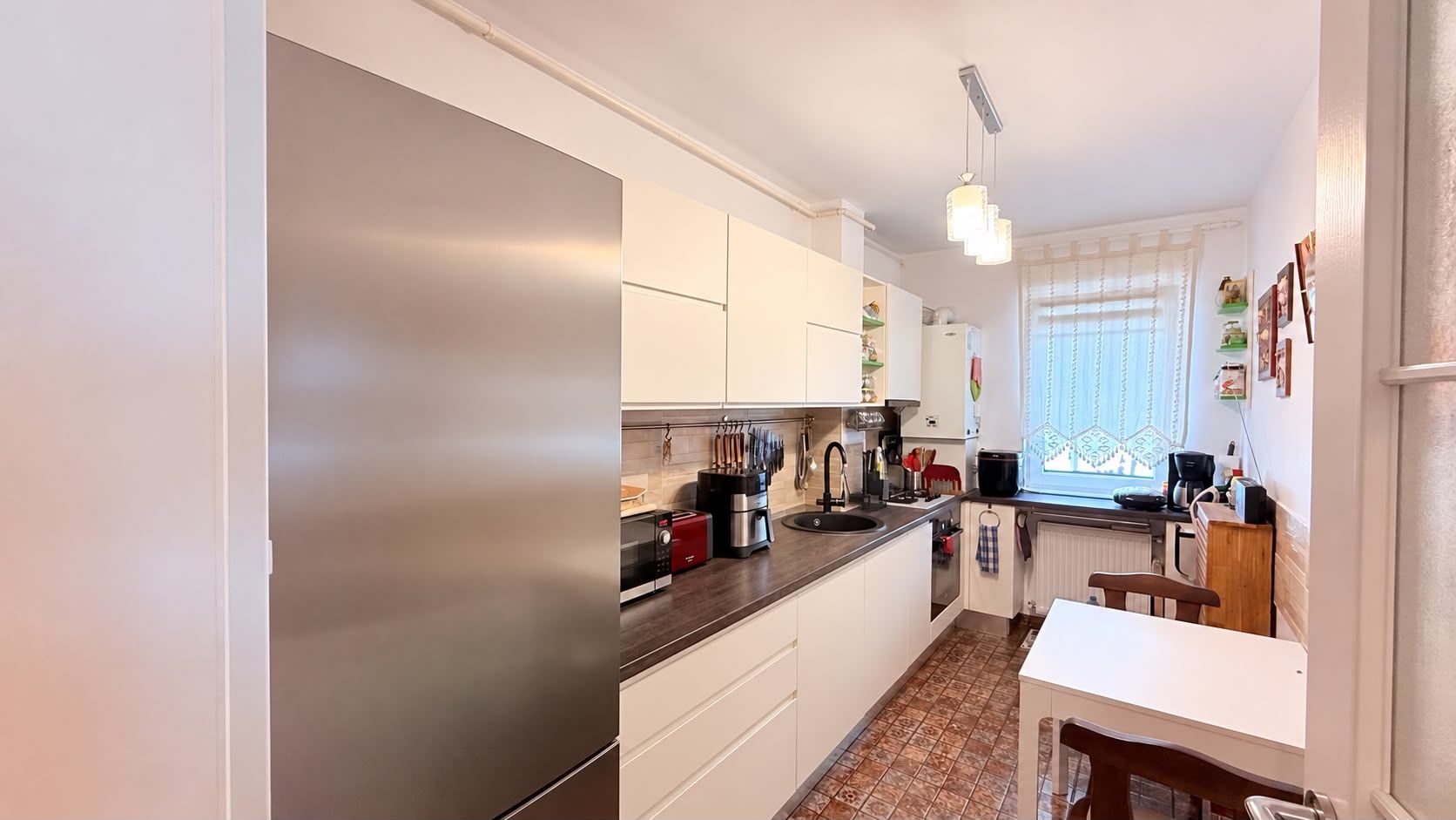 Apartament 3 camere de vânzare Bucătărie separată Militari Residence - Poză 10