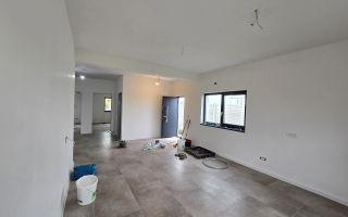 1/2 Duplex pe parter,predare la cheie  , 3 dormitoare, 2 bai, Zona Metro 2, - Poză 4