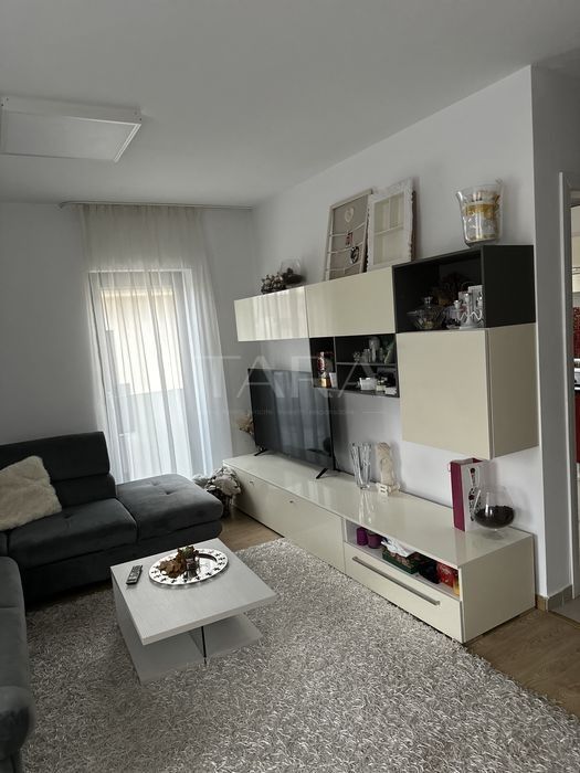 Apartament cu 2 camere de vânzare în zona Borhanci - Poză 1