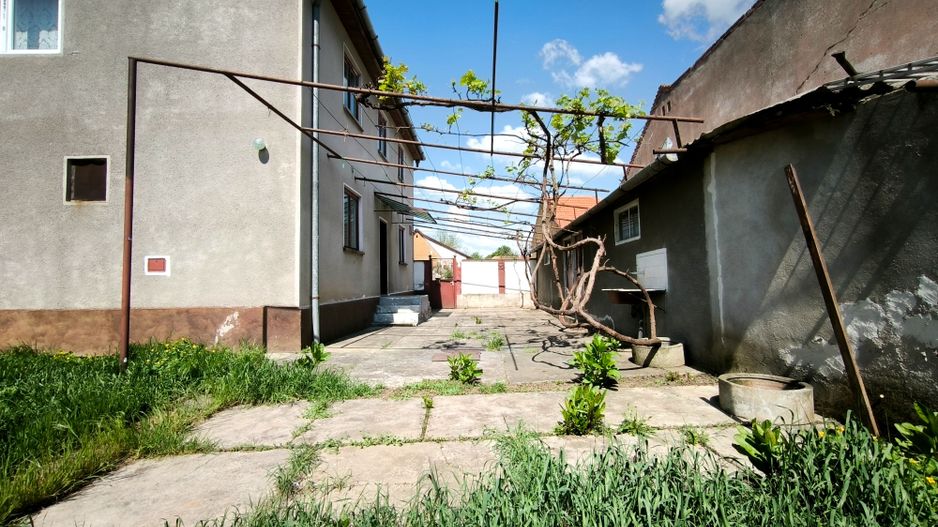 Casa cu teren de 569 mp, zona Confectii Cadas comision 0% - Poză 4