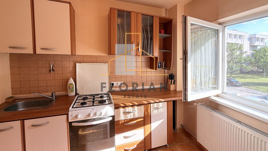 Apartament 2 camere, langa Casa Tineretului, zona Spitalul Judetean - Poză 9