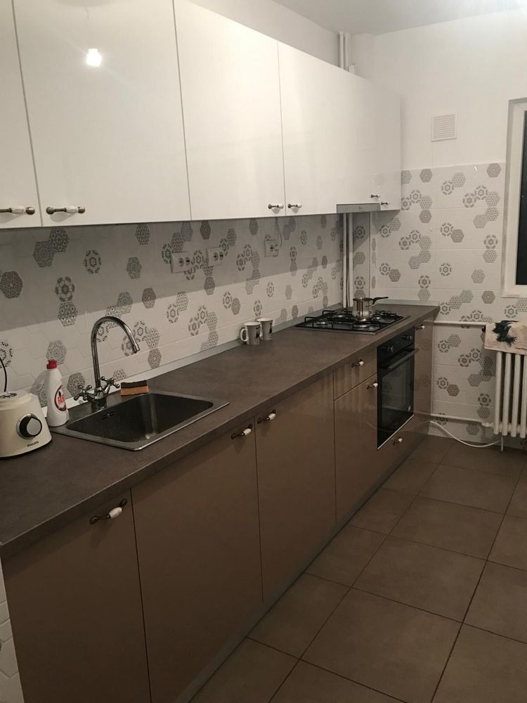 De inchiat Apartamant 2 camere Tineretului bulevard - Poză 6