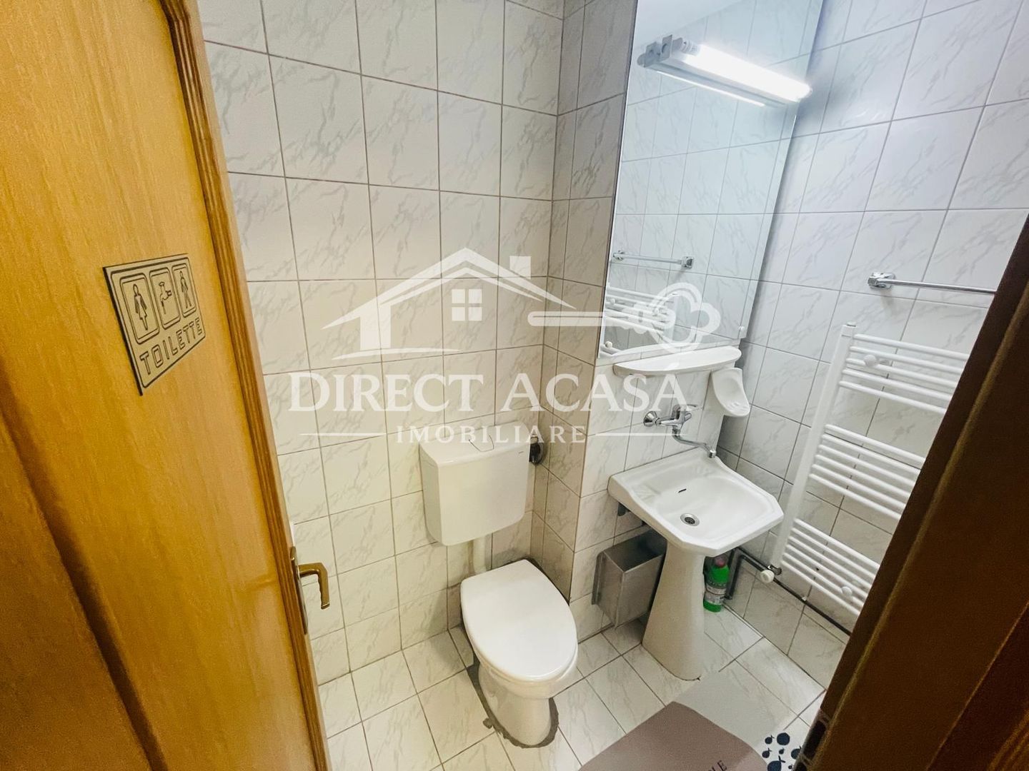 Apartament cu 3 camere de inchiriat-Central - Poză 6