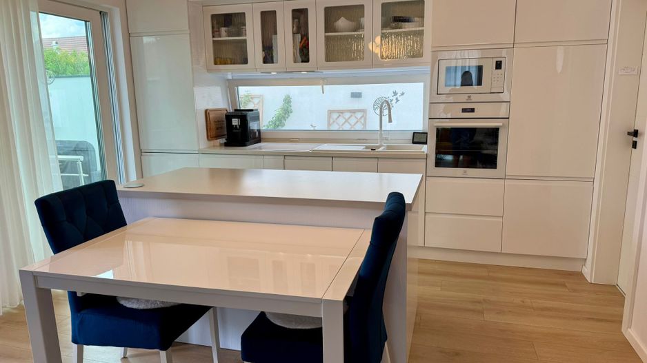 Locuinta parter mobilata si utilata cu jacuzzi - Poză 8